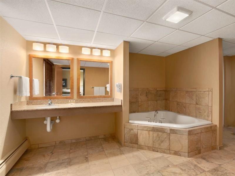 Days Inn By Wyndham Helena Ngoại thất bức ảnh